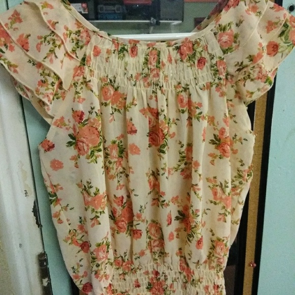 NWOT Marisol Blouse - Picture 3 of 5